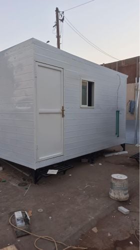 cabin kitchen toilet