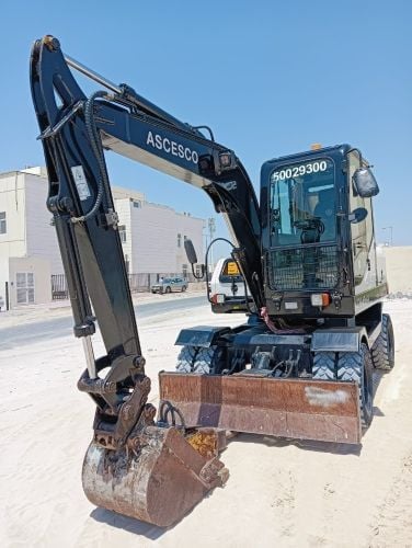 Excavator 6 tone new EXC moldel23