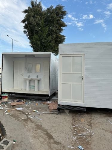 cabin,toilet,kitchen