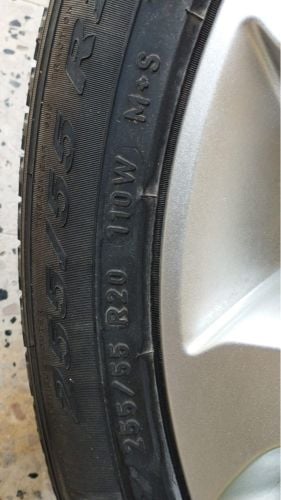 Rang Rover Aloy wheel 255/55/20