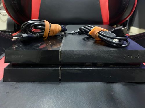 PS4 (Price Negotiable)