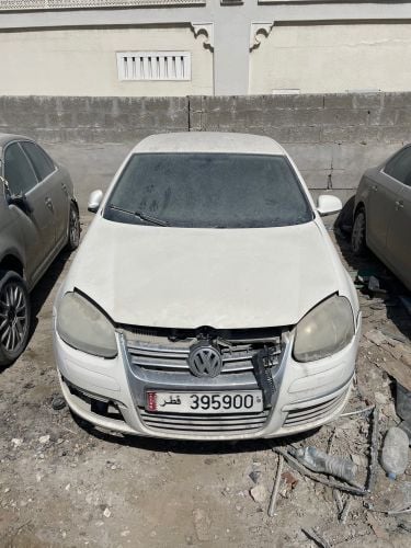 فولكس واجن جينا للبيع قطع غيار  