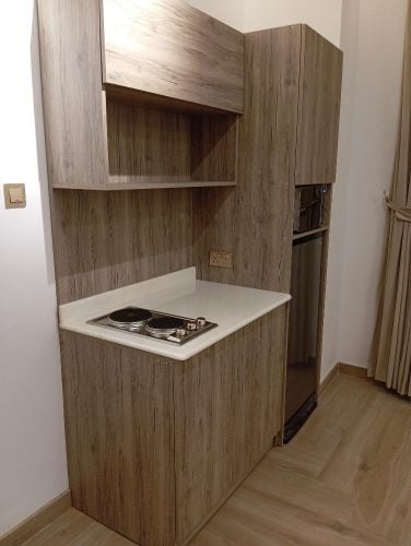 ابواب وخزانات مع عمل صيانه وصبغ