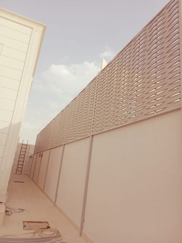 اعمال الحديد والاسوار الخ.