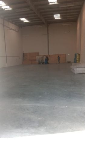 100 m2  Warehouse Available 