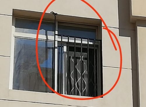 حماية للاطفال واثاث متفرق.