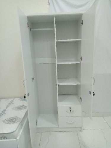 مجلس الوزراء الأبيض اثنين الباب