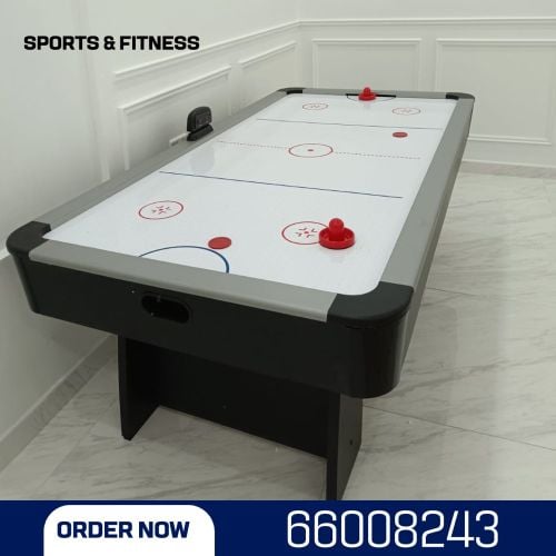 Air hockey table