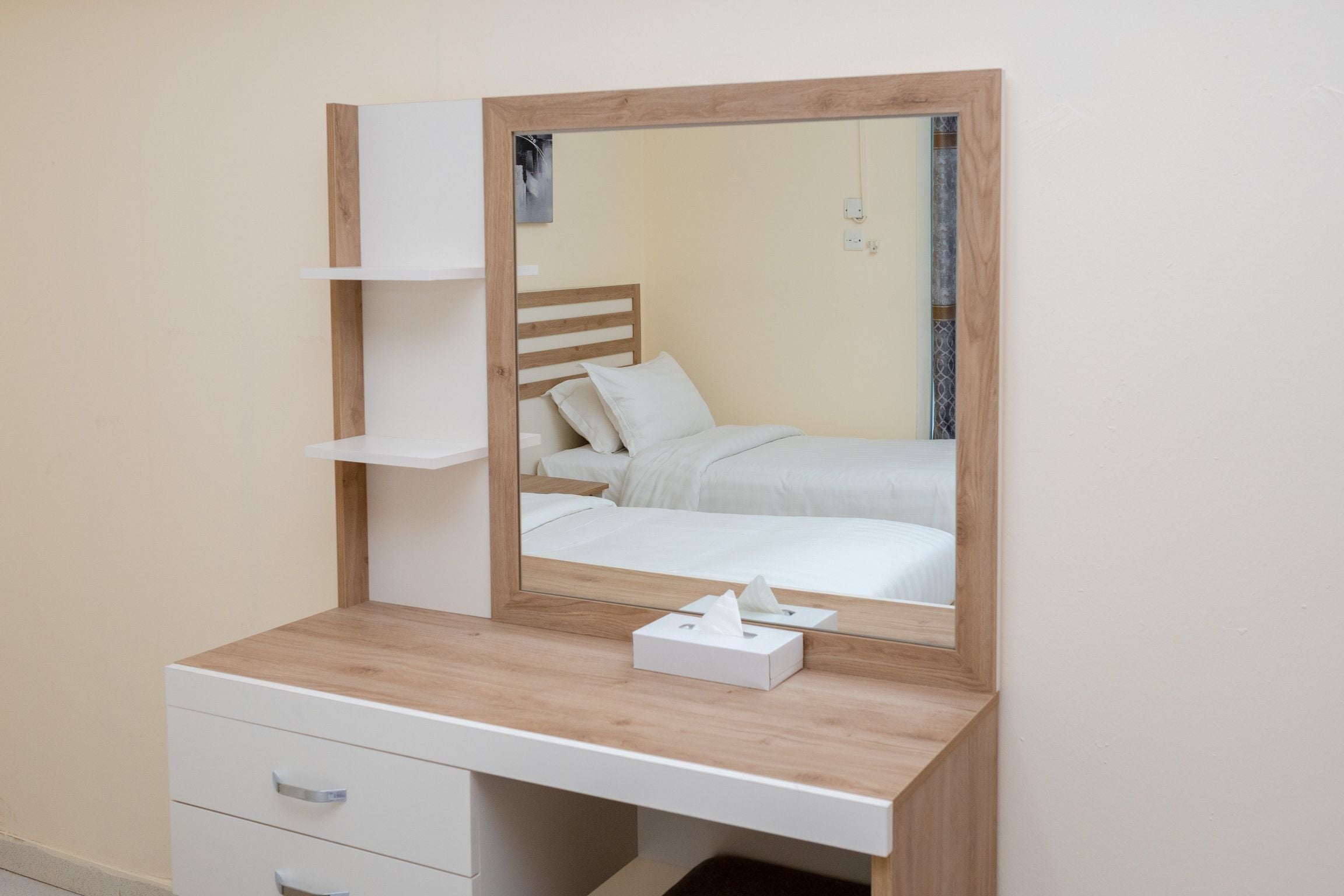 Beautiful 2BHK Furnished Flat