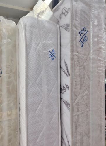 متوفر مراتب سبرينج وطبية وفندقية.