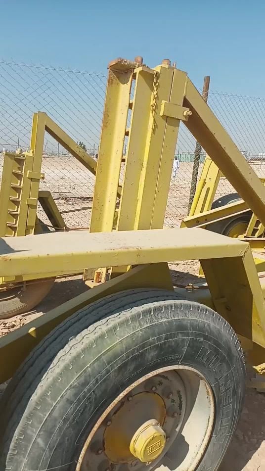 حامل كابلات