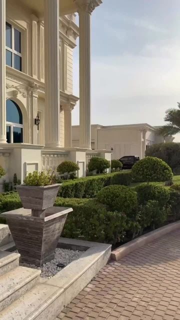 مزارع زراعة الفيلاوالبيوت ومتابعه