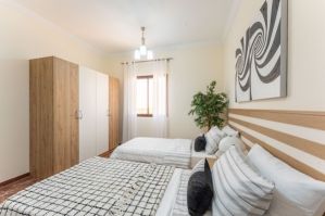 Stunning 4 BHK FF in Mushereib