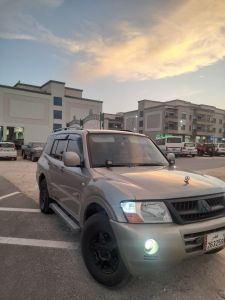 Mitsubishi pajero 2003