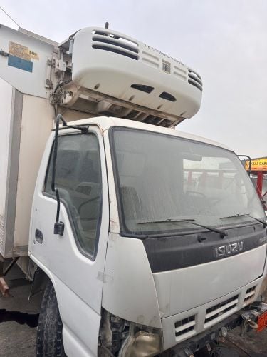 Isuzu 3 ton scrap