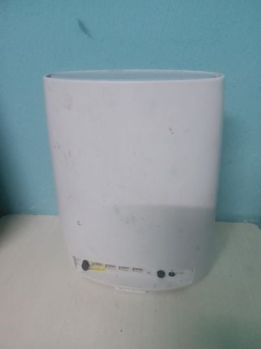 Orbi router