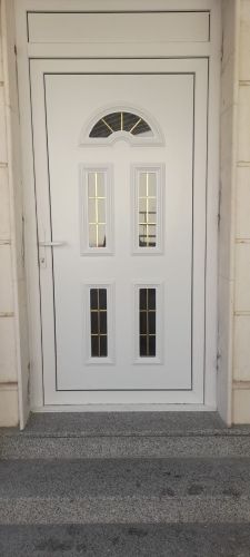 تصنيع وتركيب