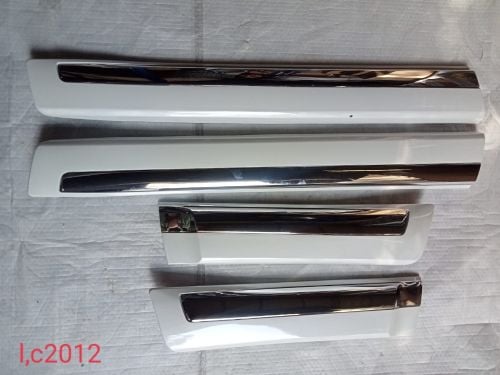 land cruiser door moulding 2012