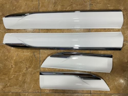 land cruiser door moulding 2024