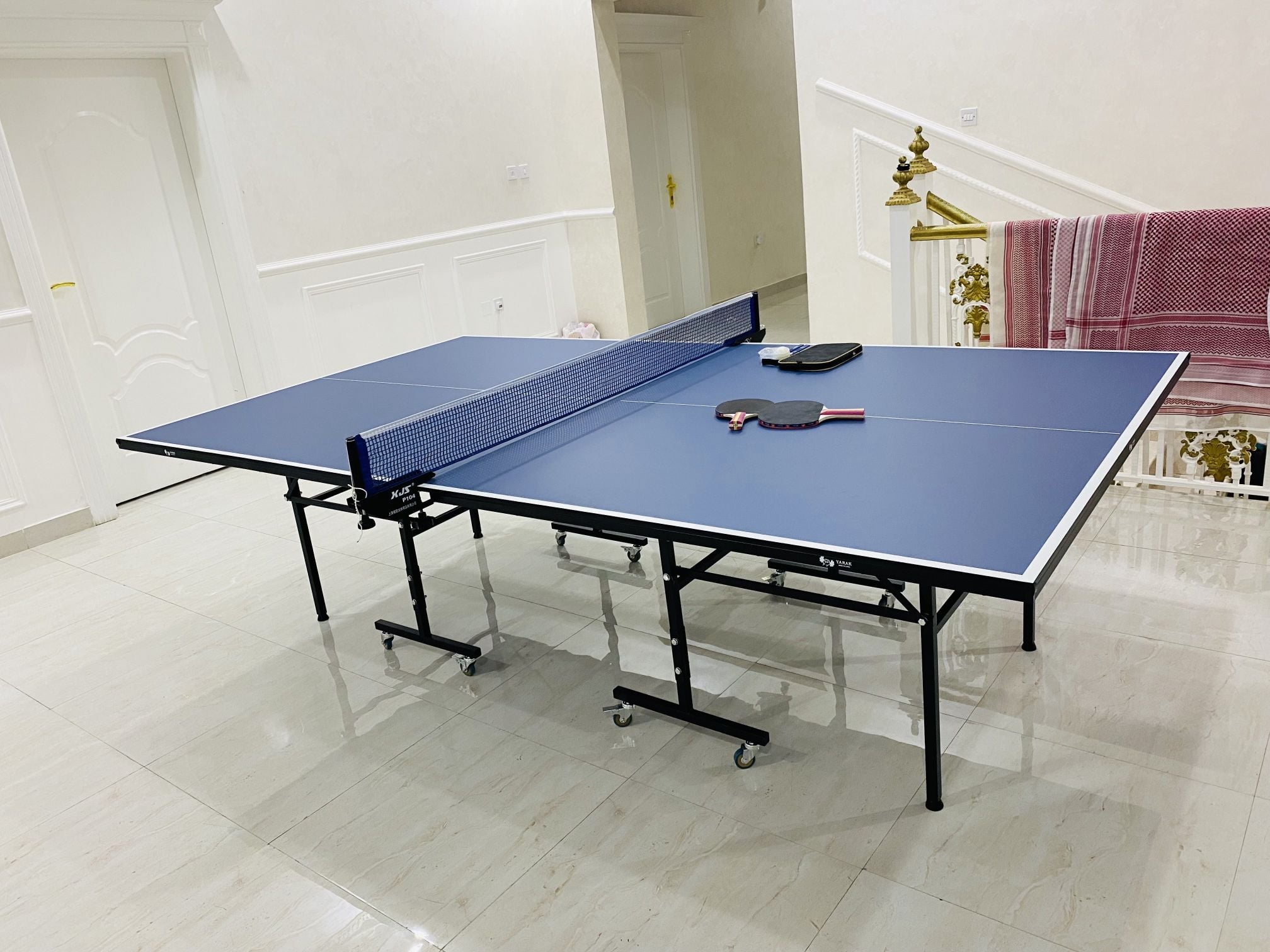 طاولة تنس المنزلية