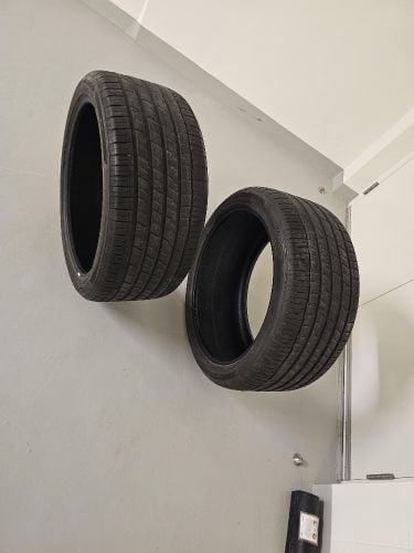 2 x Hankook Ventus S1 Evo tyres