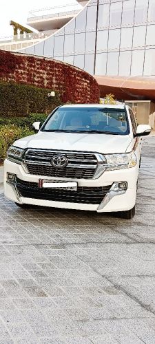 Limousine Land cruiser 55834405