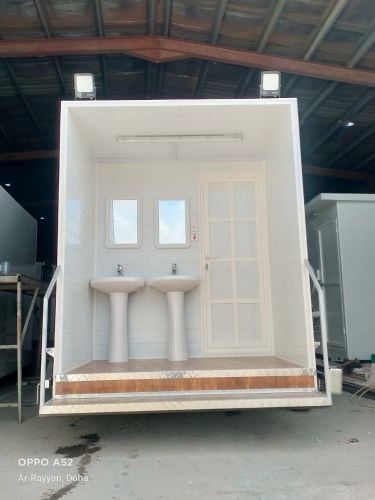 Toilet for sale new raedy now
