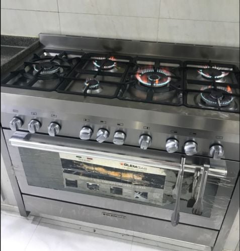 تصليح الافران وتنضيفها