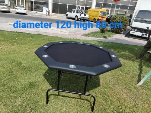 طاولة رقائق لعبة البوكر