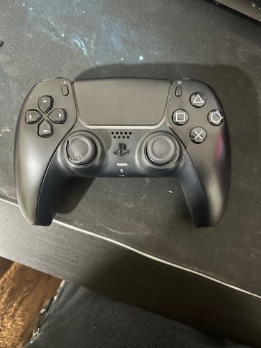 PlayStation 5 controller