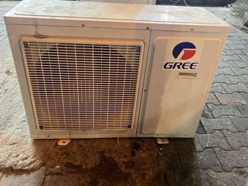 Gree Ac for sel call.me :30115529