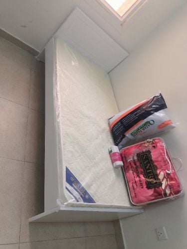 New wooden single bed frame
