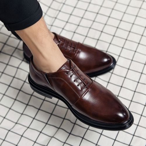 Genuine leather shoe