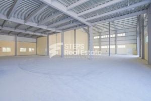 Large Warehouse for Rent