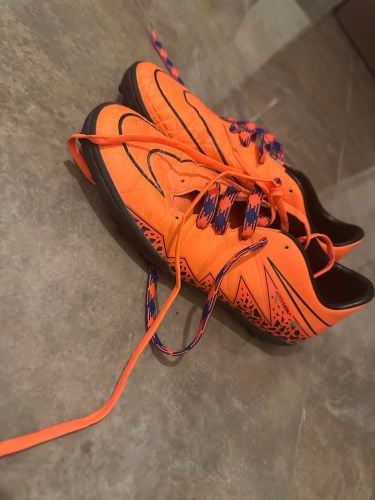 Nike hyper venoms