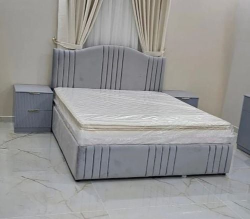 سرير واحد وسرير مزدوج متاح.