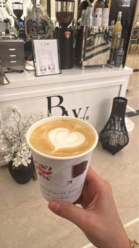 موظفة بريستا  