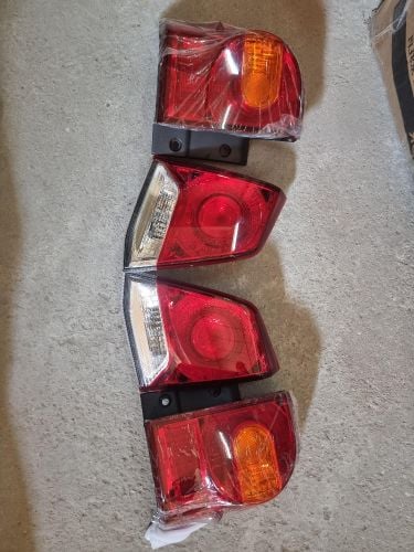 Land Cruiser 2015 Tail light