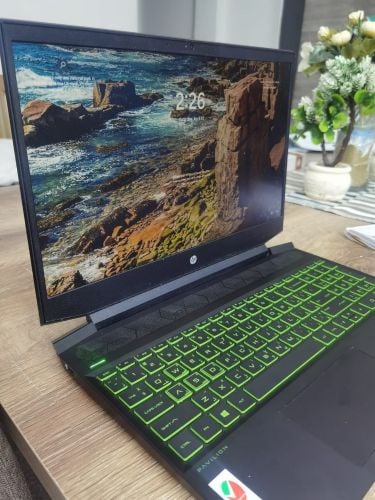 HP PAVILION