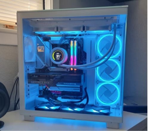 مطلوب بيسي قيمنق 