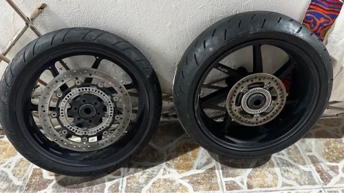 BMW HP Wheels