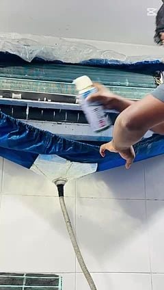 خدمة تكييف الهواء