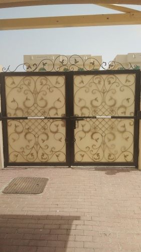 أعمال الحديد والأسوار إلخ.