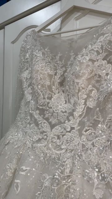 wedding dress