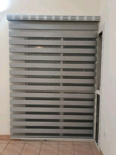 All type window blind