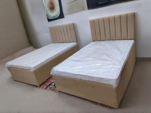 بيع وتصنيع سرير مزدوج.