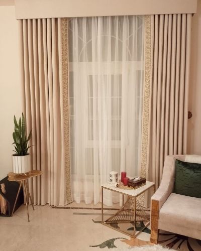 Curtain