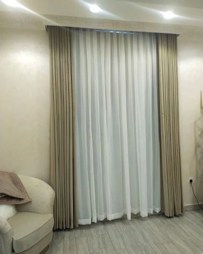 Curtain