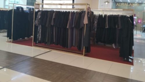 مطلوب شريك لمحل عبايات و جلابيات