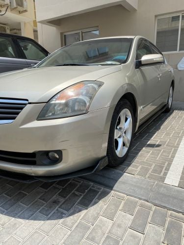 nissan altima 